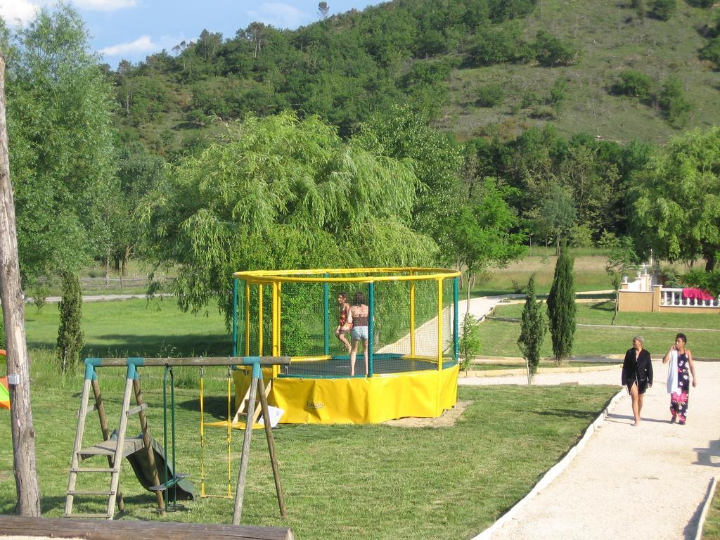 Ardeche - Gites Objectif Evasion Montreal  Ngoại thất bức ảnh